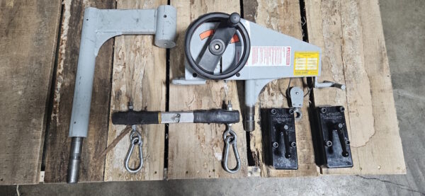 Aztech Gila Hoist DL-30 / Die Lift #2377